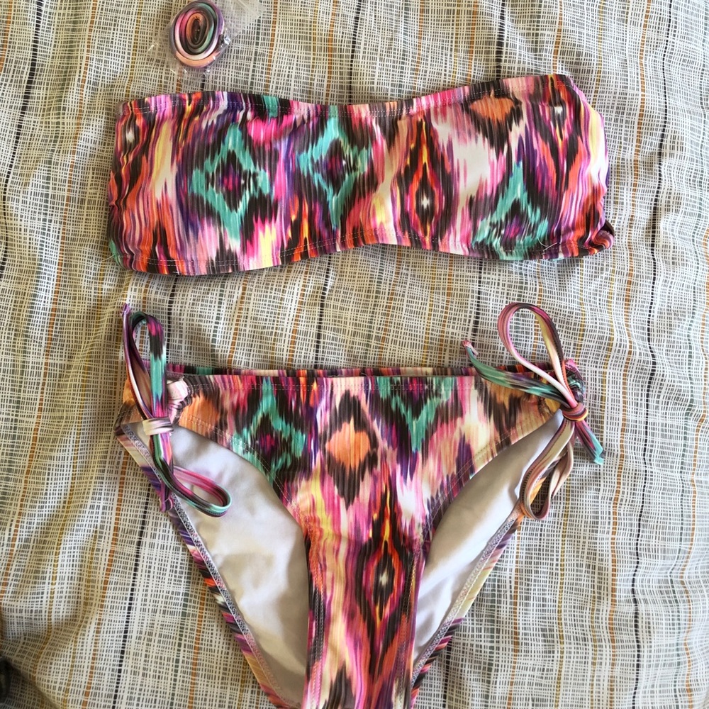 Forever 21 bikini set size small